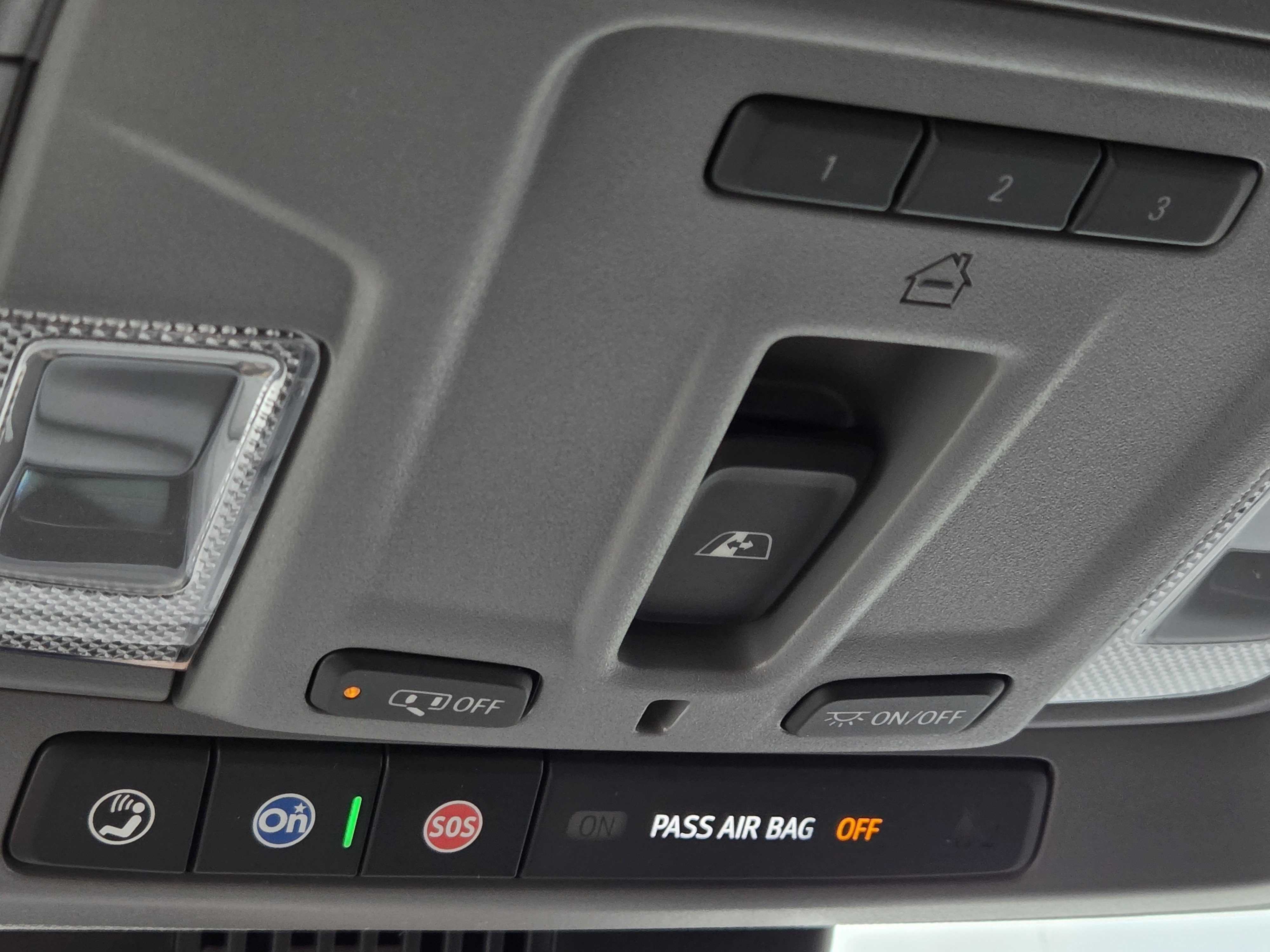 2026 GMC Sierra 1500 SLT - Photo 21