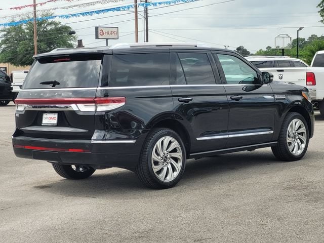 2024 Lincoln Navigator Reserve - Photo 4