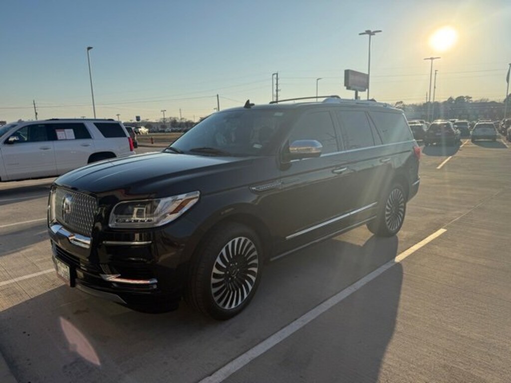 Used 2018 Lincoln Navigator Black Label