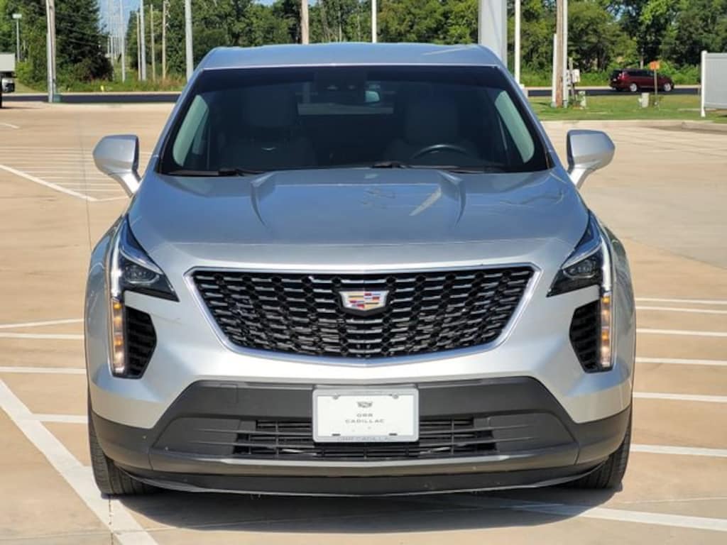 Used 2021 CADILLAC XT4 FWD Luxury SUV