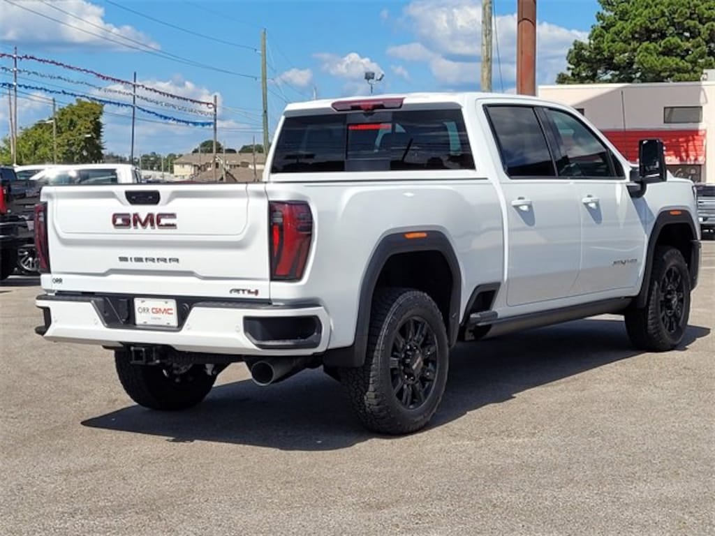 New 2026 GMC Sierra 2500 HD AT4 Truck