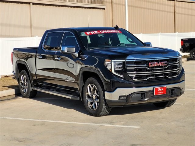 2022 GMC Sierra 1500 SLT's photo