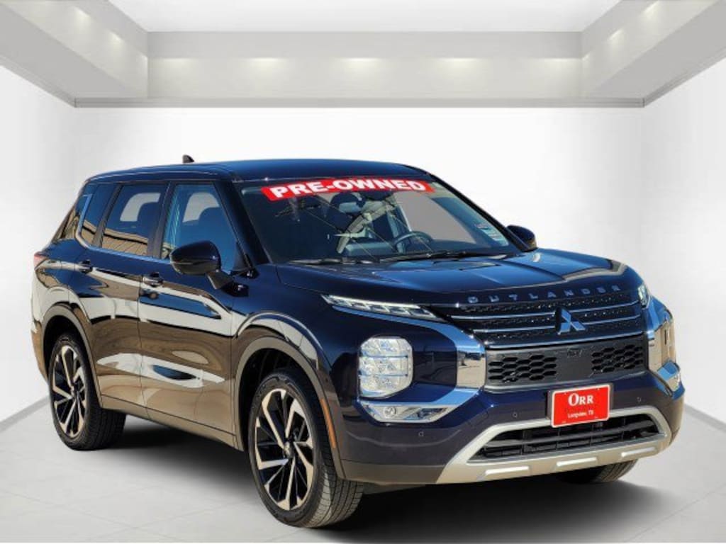 Used 2024 Mitsubishi Outlander SE