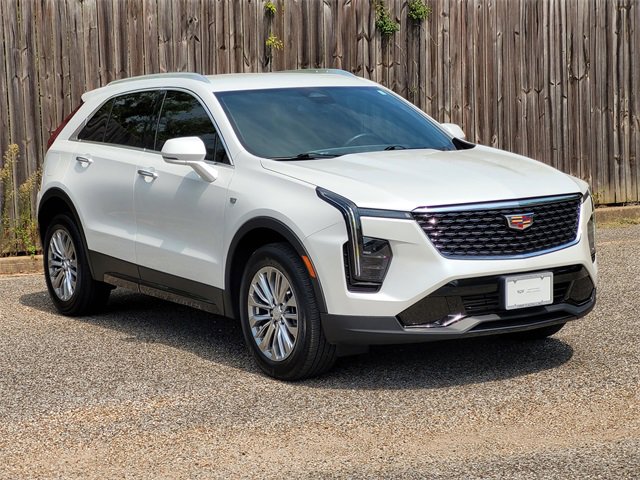 2024 CADILLAC XT4 SUV 