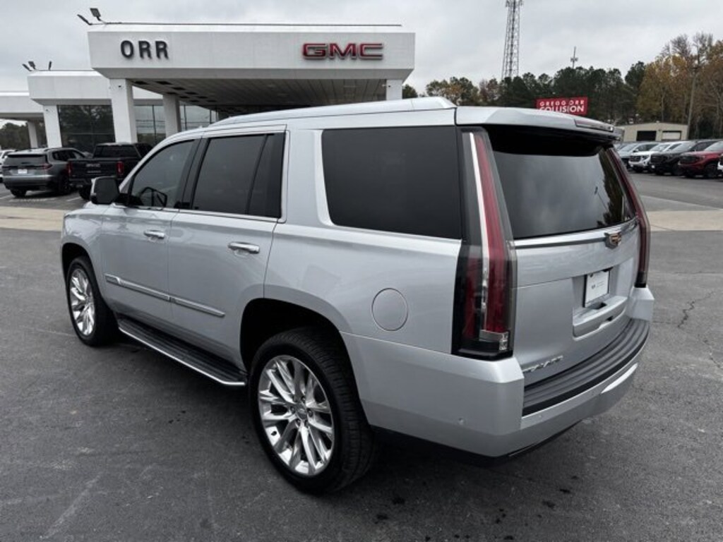 Used 2018 CADILLAC Escalade Luxury SUV