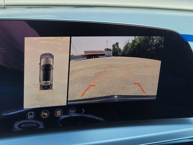 2026 Cadillac LYRIQ Signature Sport - Photo 16