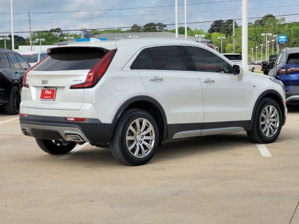 Used 2021 CADILLAC XT4 FWD Premium Luxury SUV