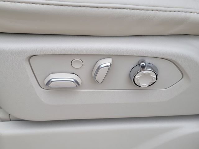 2026 Cadillac Escalade Platinum Sport - Photo 22