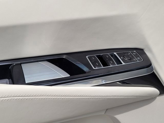 2026 Cadillac Escalade Platinum Sport - Photo 21