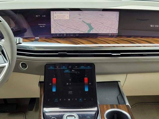 2026 Cadillac Escalade Platinum Sport - Photo 12