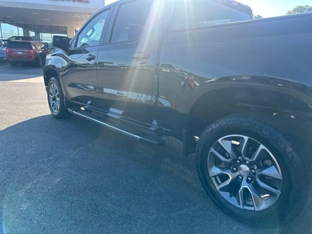 Used 2024 Chevrolet Silverado 1500 LT (2FL) Truck