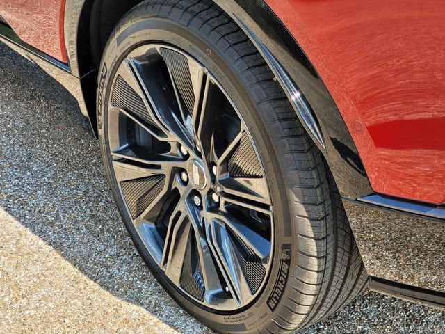 2026 Cadillac LYRIQ Signature Sport - Photo 7