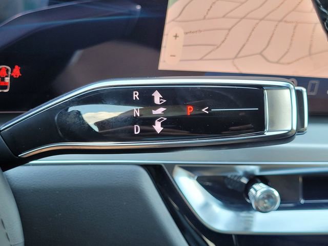 2026 Cadillac LYRIQ Signature Sport - Photo 17
