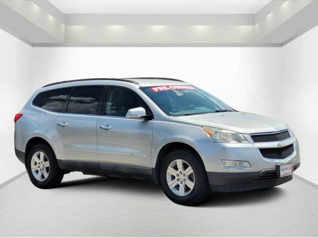 Used 2009 Chevrolet Traverse LT w/1LT