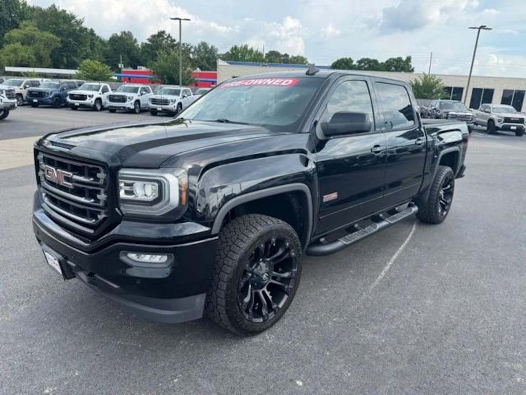 Used 2018 GMC Sierra 1500 SLT Truck