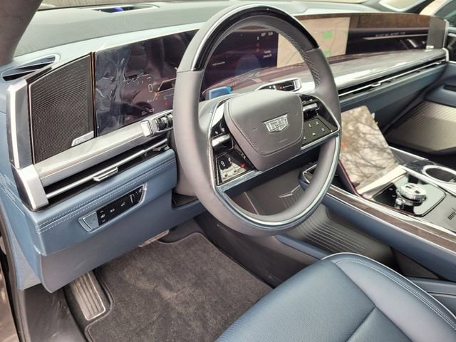 2025 Cadillac Escalade IQ Luxury 2 - Photo 21