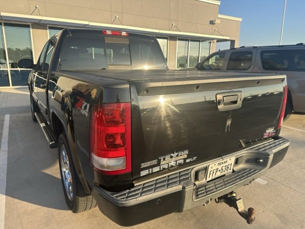 Used 2011 GMC Sierra 1500 SLT Truck