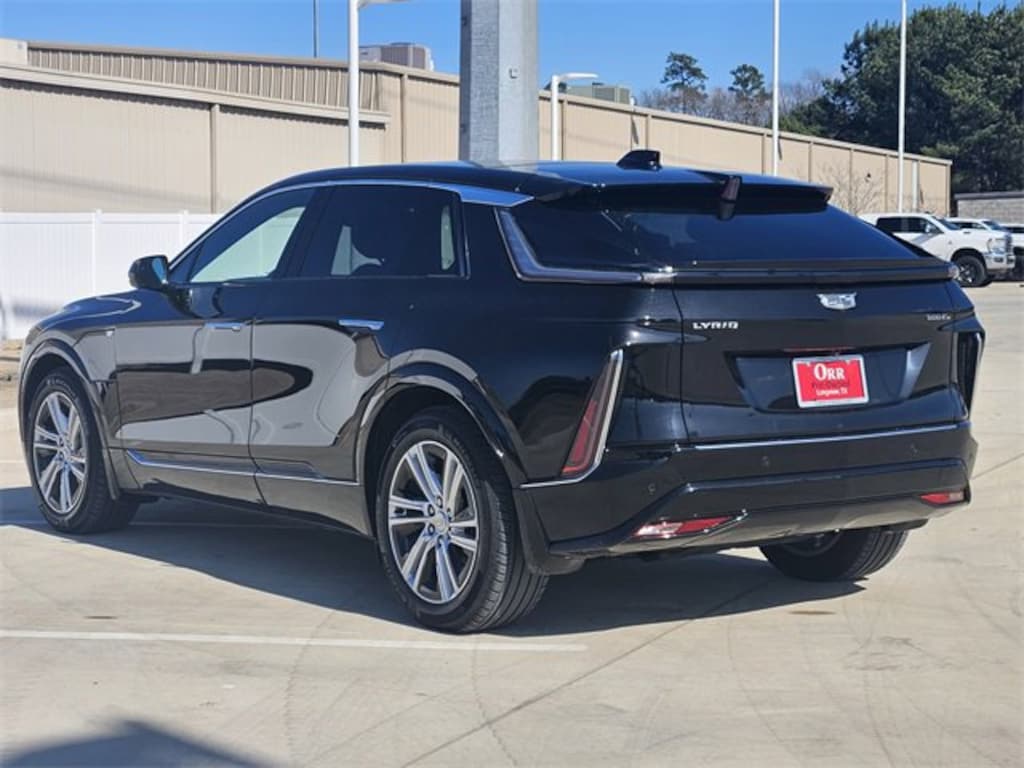 Used 2024 CADILLAC LYRIQ Tech SUV