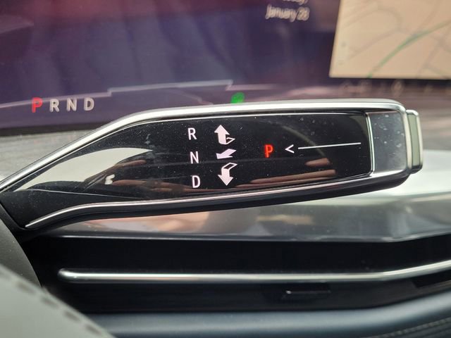 2025 Cadillac Escalade IQ Luxury 2 - Photo 18