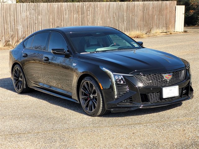2025 Cadillac CT5 V-Series Blackwing's photo