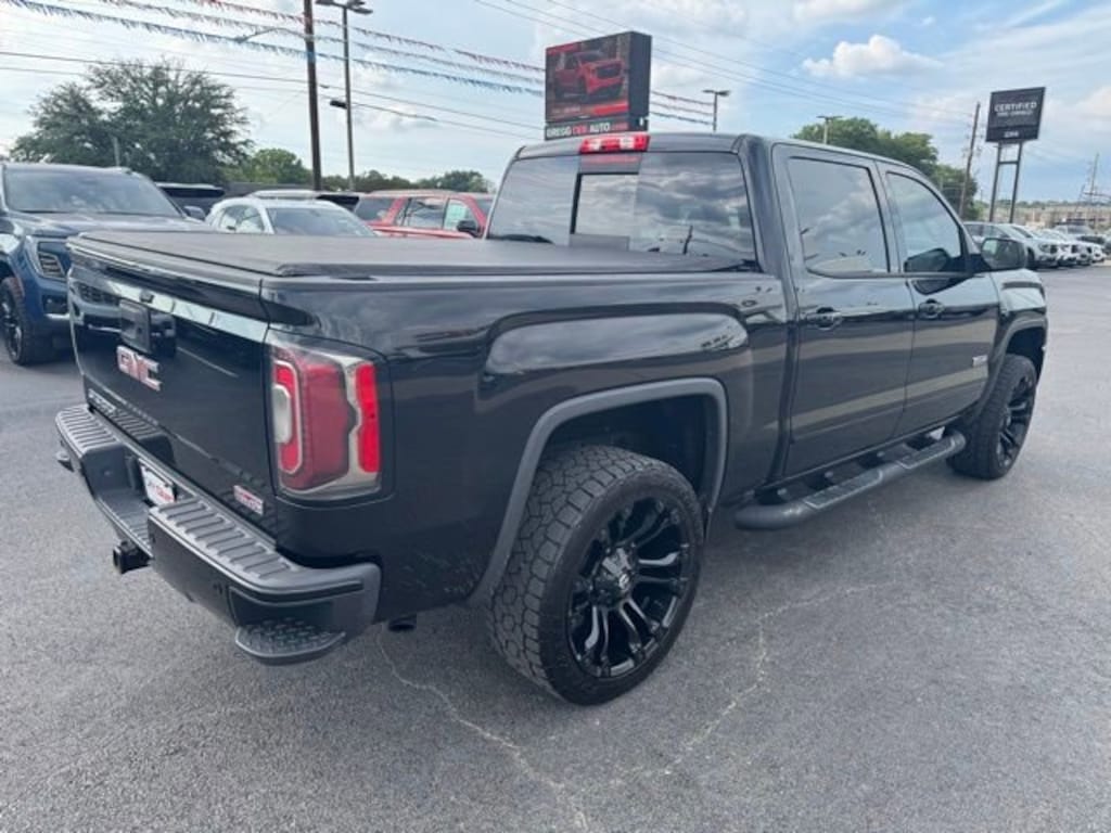 Used 2018 GMC Sierra 1500 SLT Truck