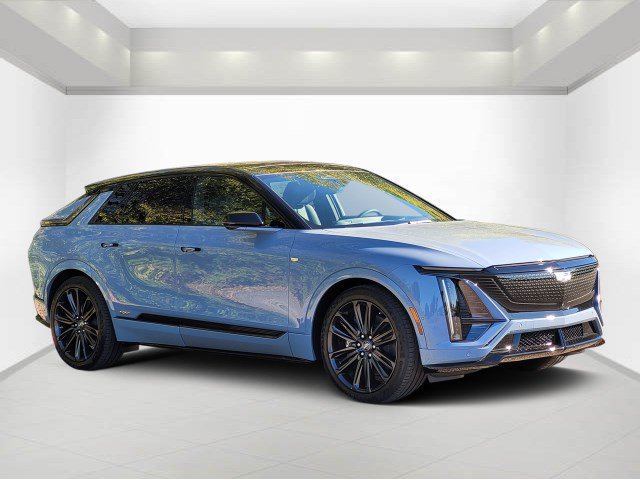 2027 CADILLAC LYRIQ SUV 