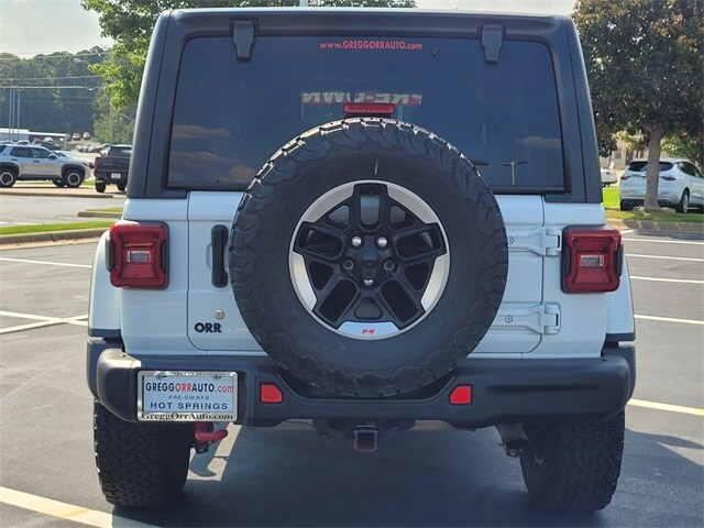 2018 Jeep Wrangler Unlimited Rubicon photo 2