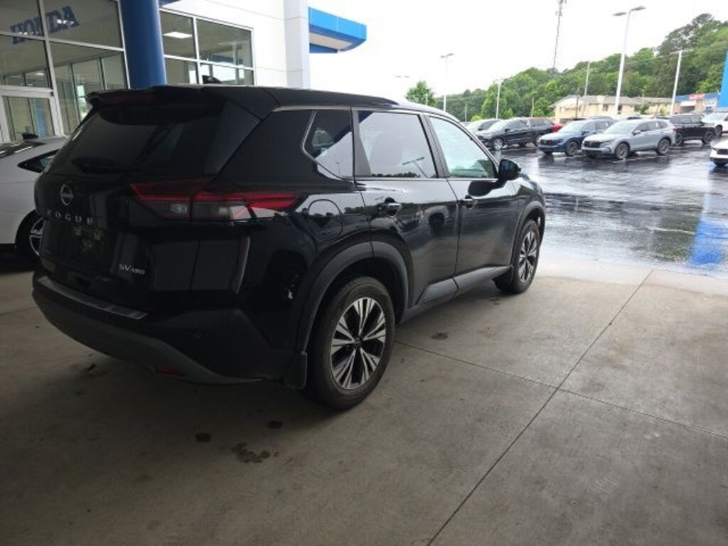 Used 2023 Nissan Rogue SV SUV