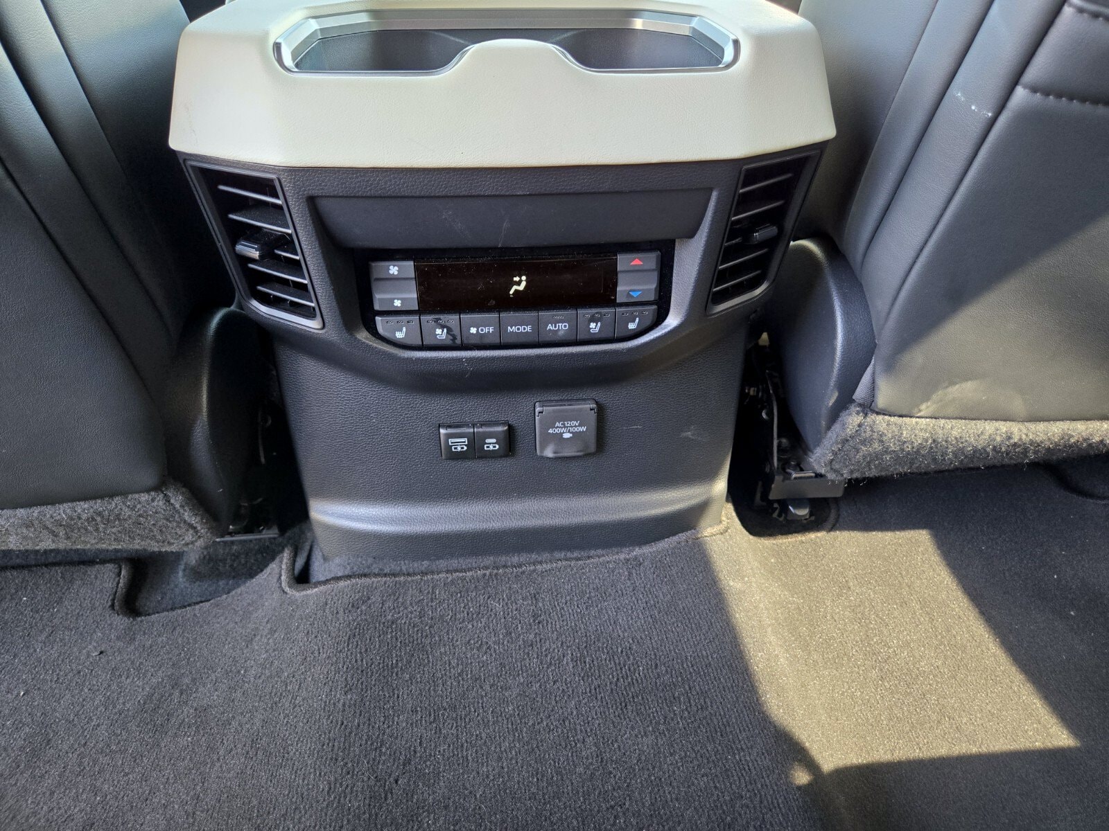 2024 Toyota Sequoia Capstone - Photo 14