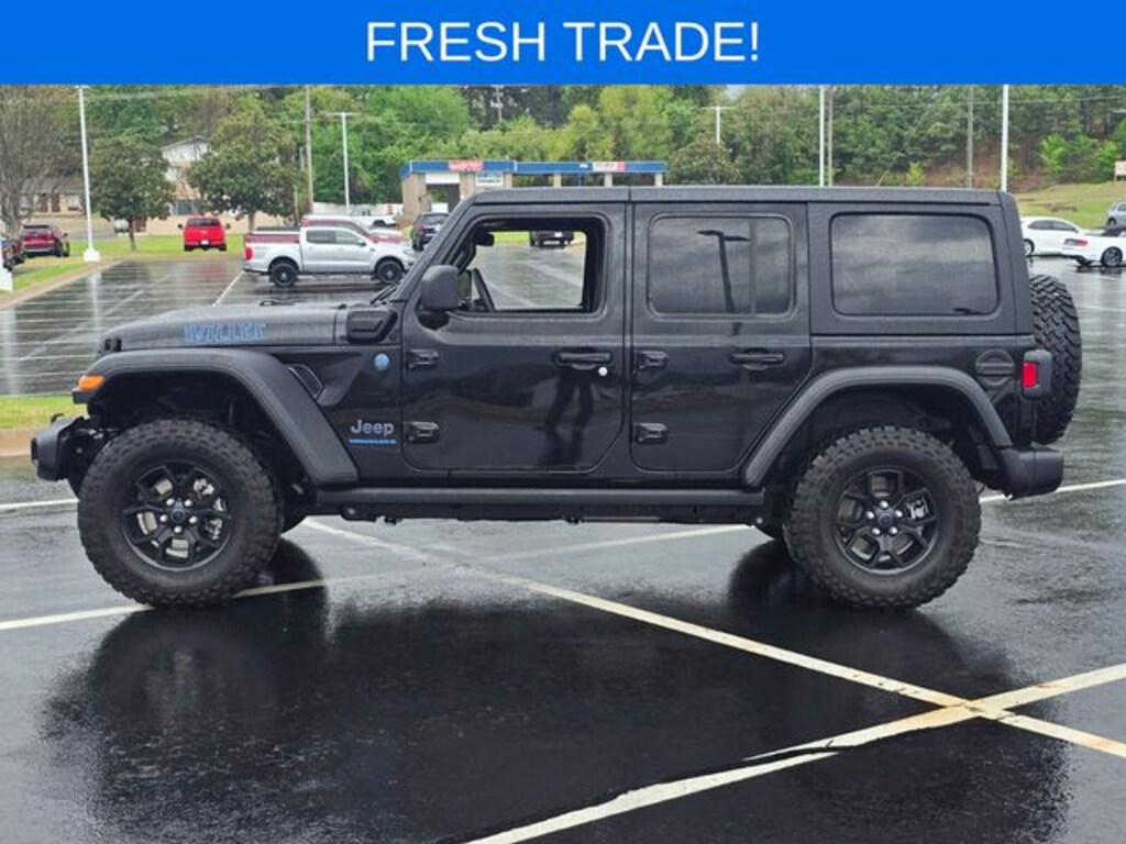 Used 2025 Jeep Wrangler 4xe Sport SUV