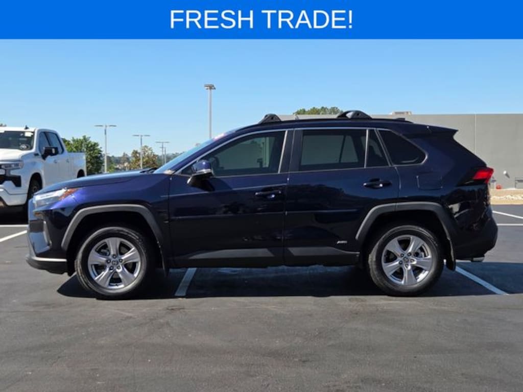 Used 2022 Toyota RAV4 Hybrid XLE SUV