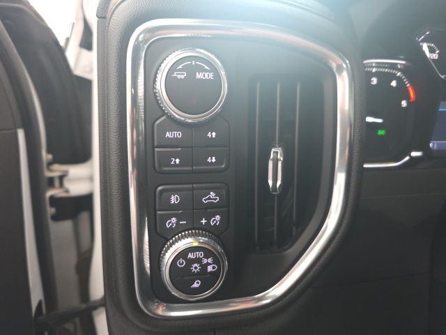 2023 GMC Sierra 2500HD AT4 - Photo 10