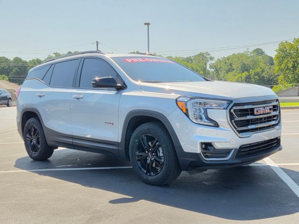 Used 2022 GMC Terrain AT4 SUV
