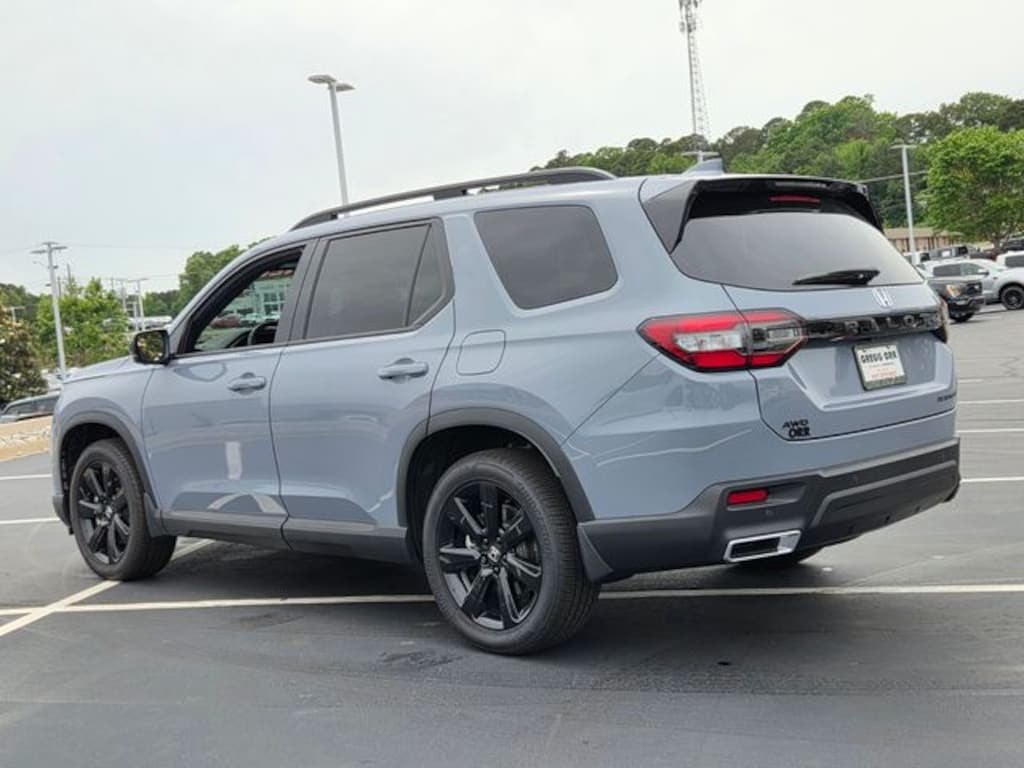 Used 2025 Honda Pilot Black Edition SUV