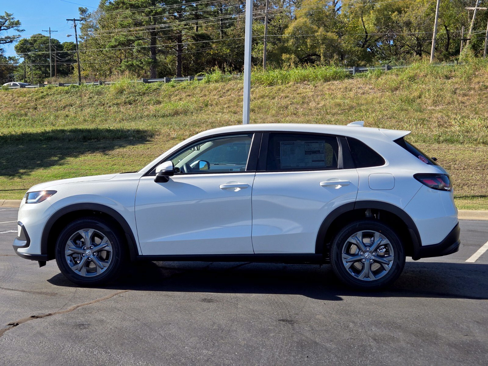 New 2027 Honda HR-V LX SUV