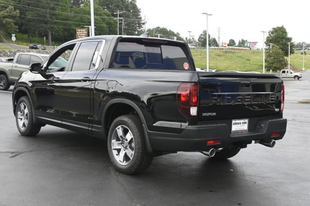 New 2026 Honda Ridgeline RTL Truck Crew Cab