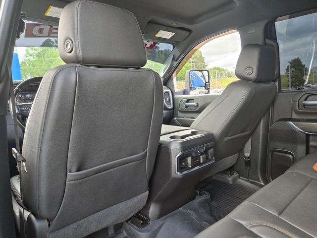 2023 GMC Sierra 2500HD AT4 - Photo 17