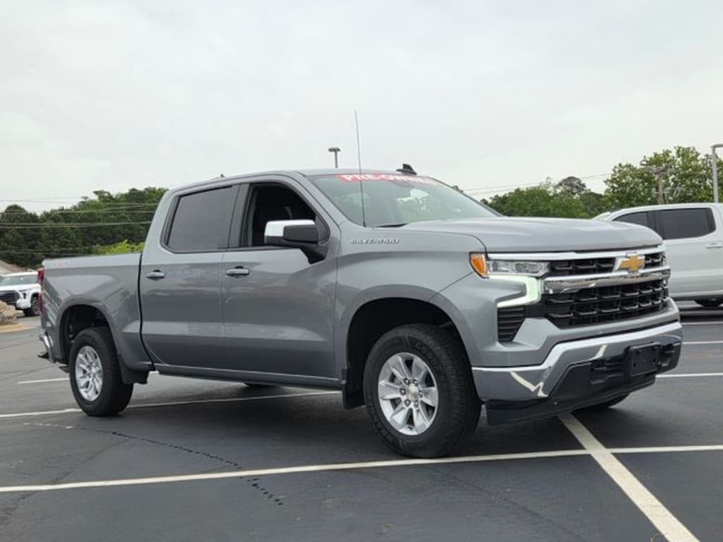 Used 2025 Chevrolet Silverado 1500 LT w/1LT Truck Crew Cab