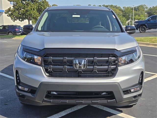 2026 Honda Ridgeline Sport photo 2