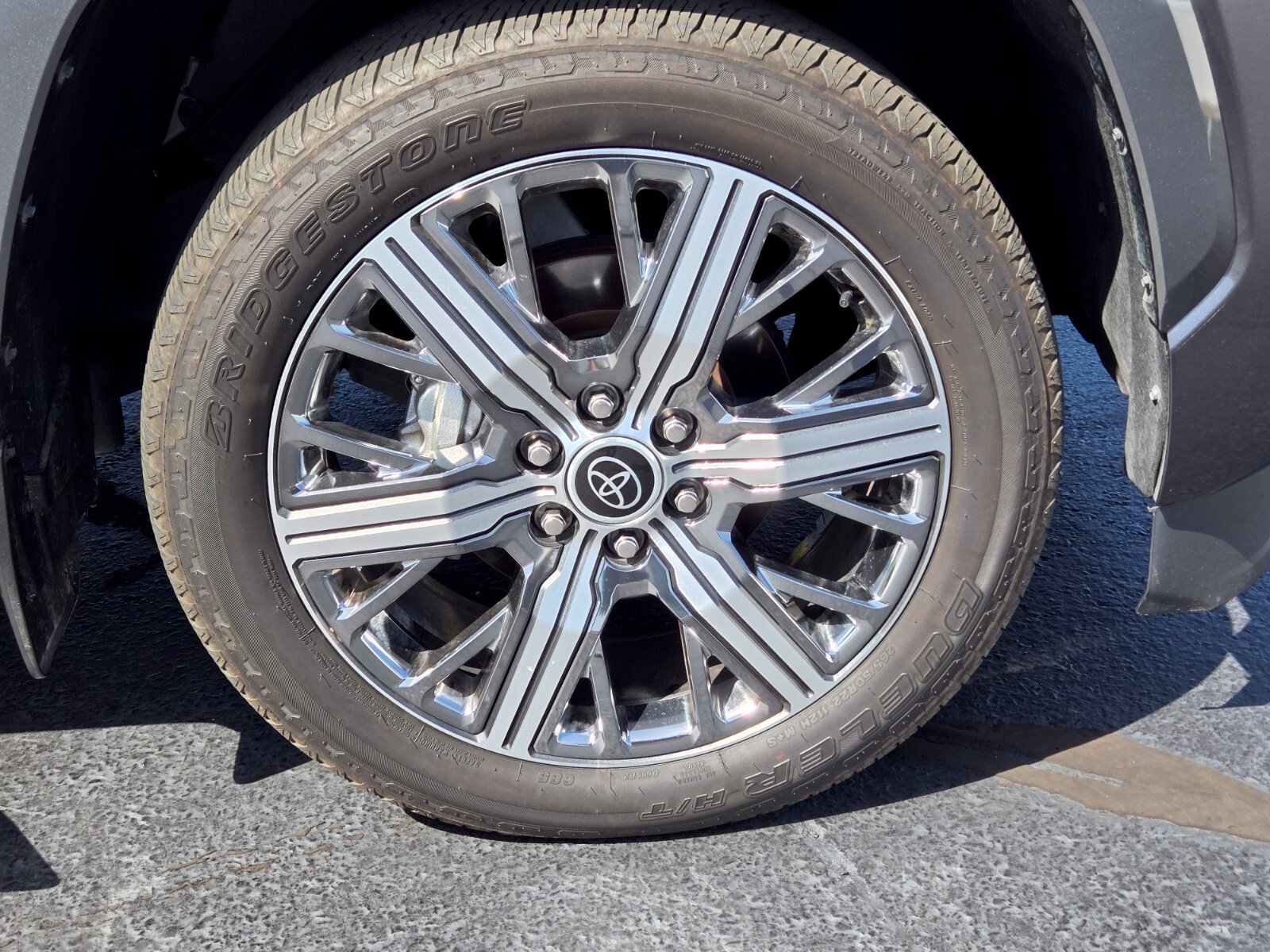 2024 Toyota Sequoia Capstone - Photo 23