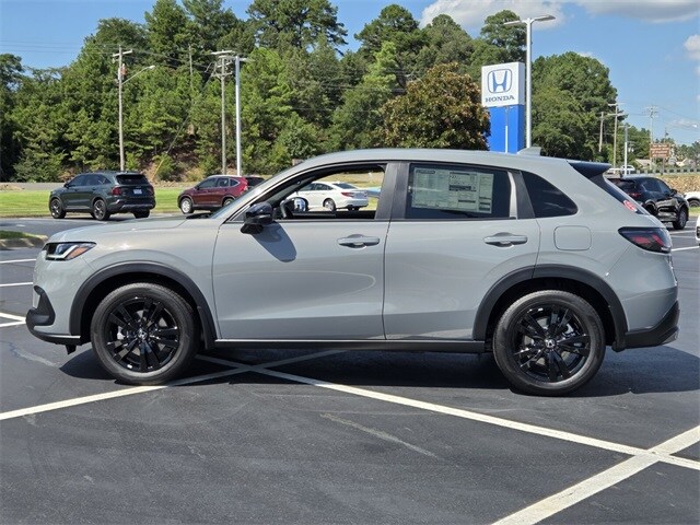 2026 Honda HR-V Sport photo 3