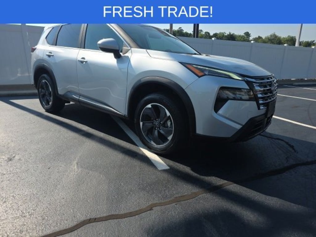 Used 2025 Nissan Rogue SV SUV