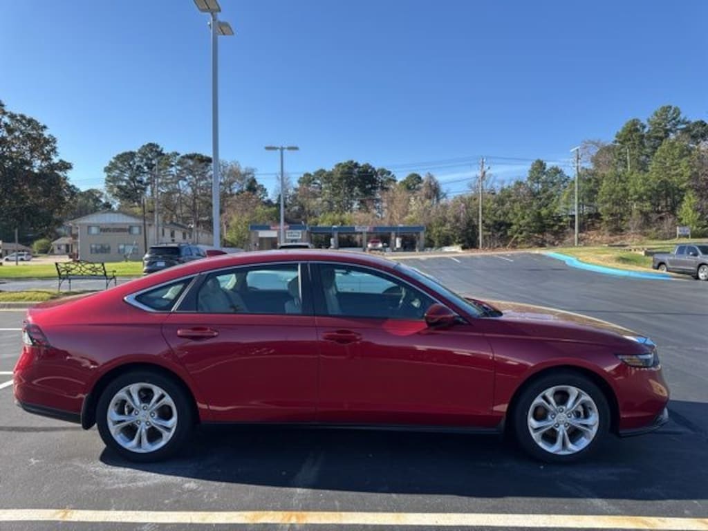 Used 2024 Honda Accord LX Sedan