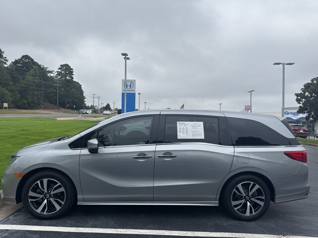 2019 Honda Odyssey Elite photo 3