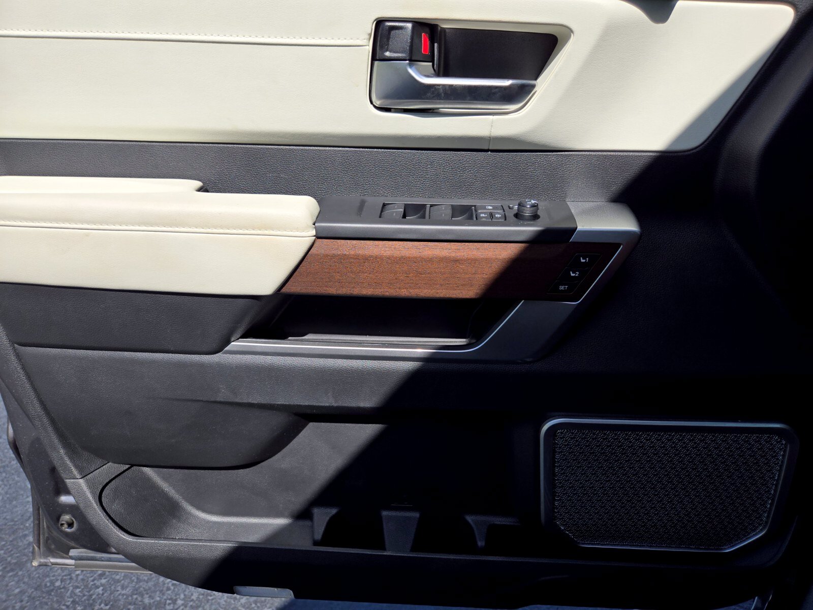 2024 Toyota Sequoia Capstone - Photo 34