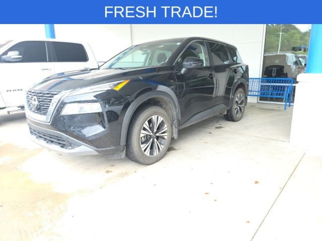 Used 2023 Nissan Rogue SV SUV