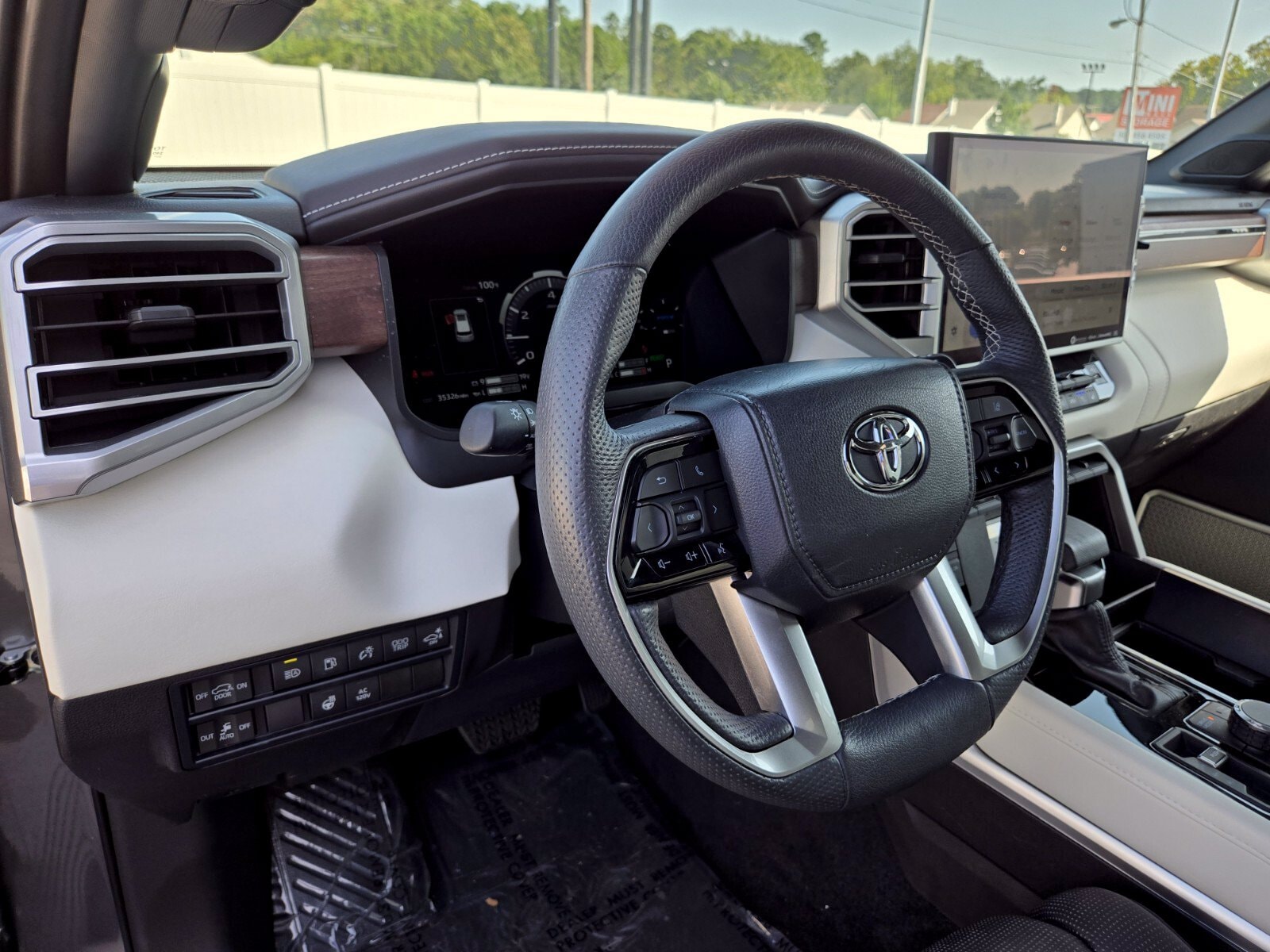2024 Toyota Sequoia Capstone - Photo 11