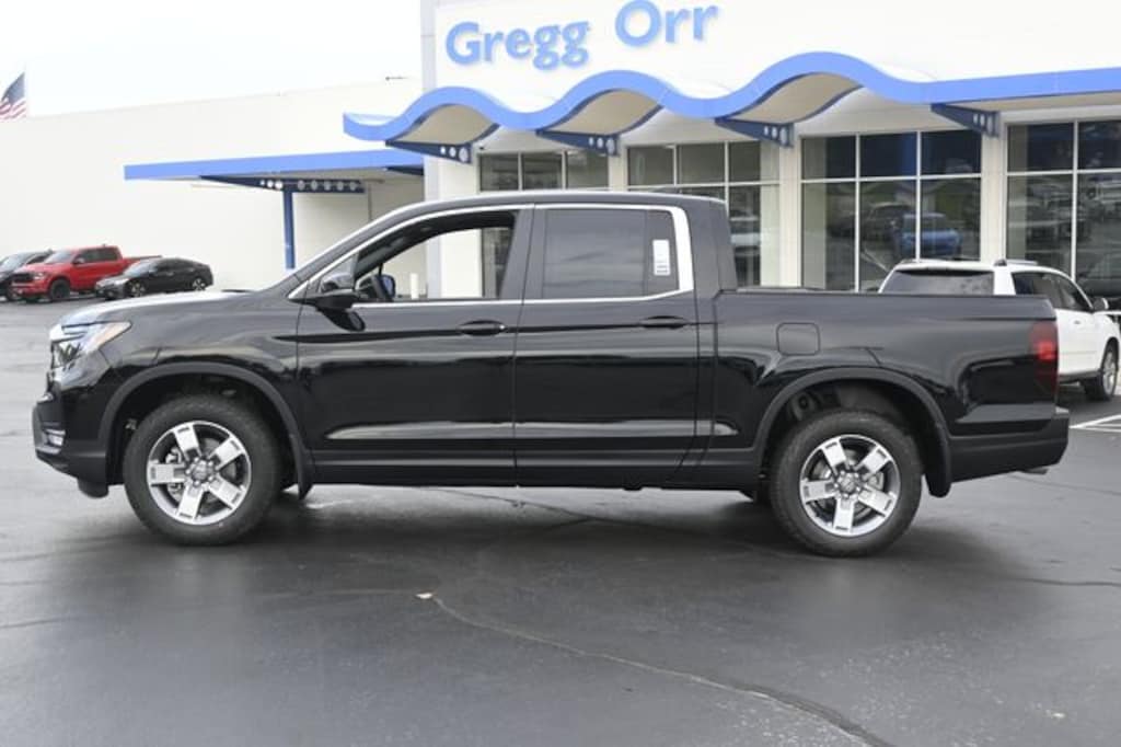 New 2026 Honda Ridgeline RTL Truck Crew Cab