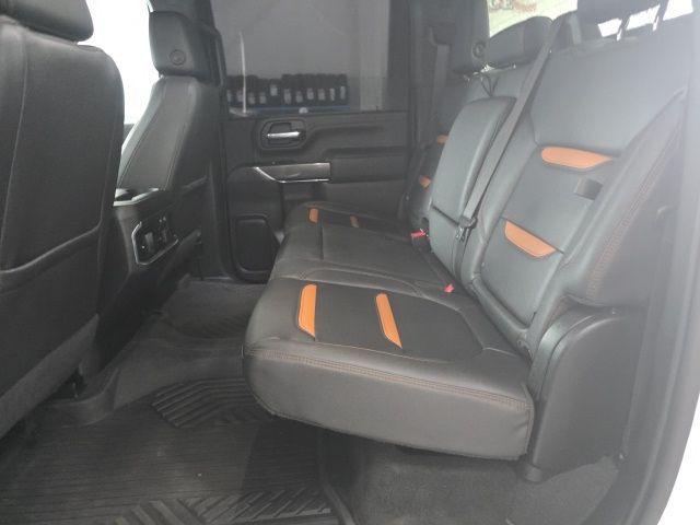 2023 GMC Sierra 2500HD AT4 - Photo 9