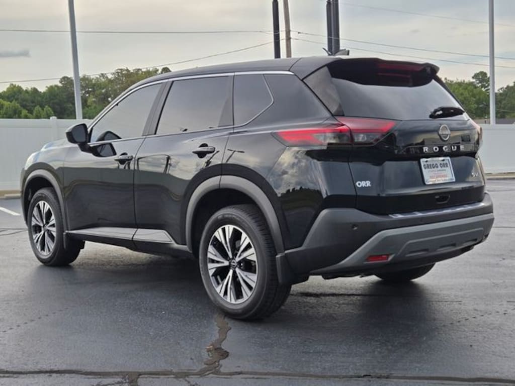 Used 2023 Nissan Rogue SV SUV